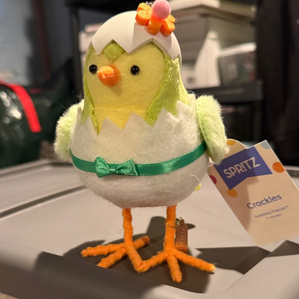 Spritz Yellow & Lime Plush Crackle Chick with Orange Feet